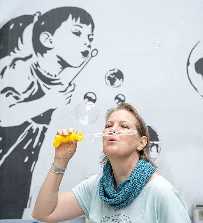 ichlasselos Seifenblasen Gudrun Kirchert in 1070 wien