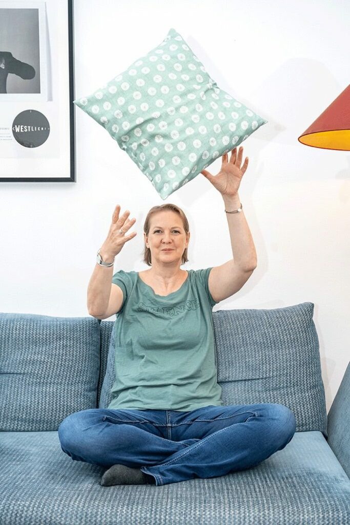 Gudrun Kirchert ist diplomierte Entspannungstrainerin aus Wien und die Inhaberin von ichlasselos.at